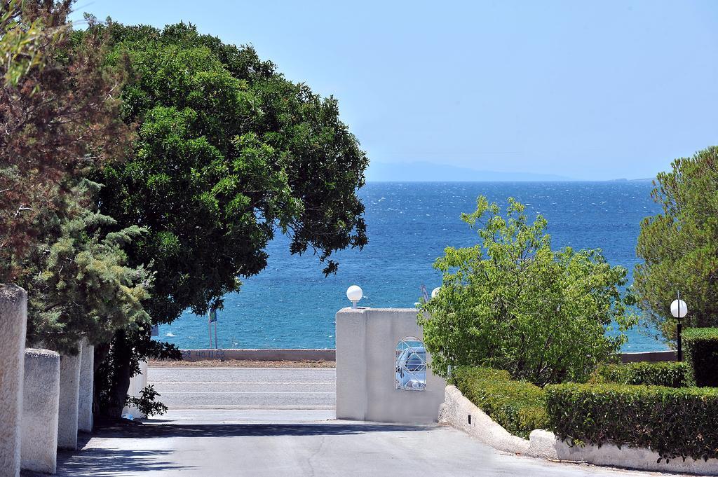 Sarwnisland Villa Lagonisi Luaran gambar